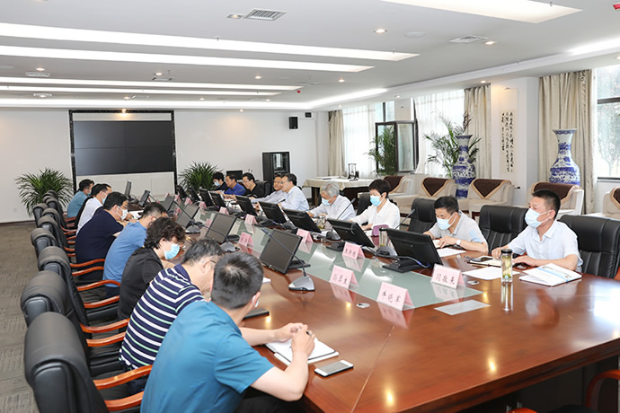 我校召开中医药自信教育推进会议